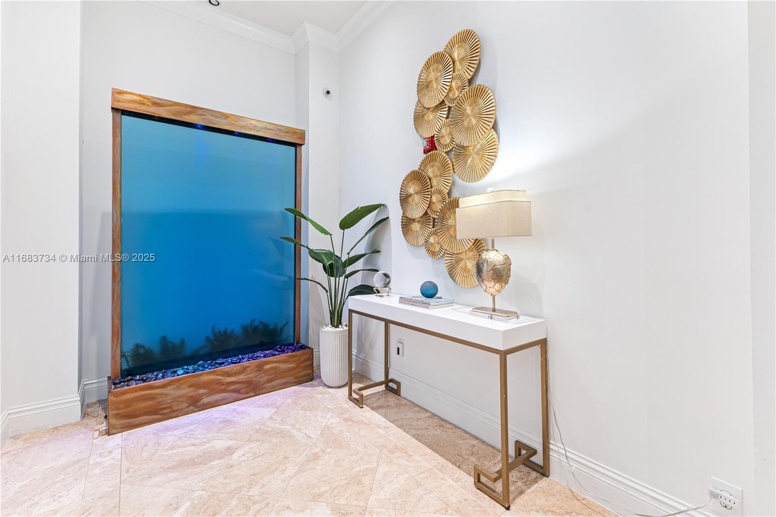 TOWER CONDO AT CITYPLACE - Residential