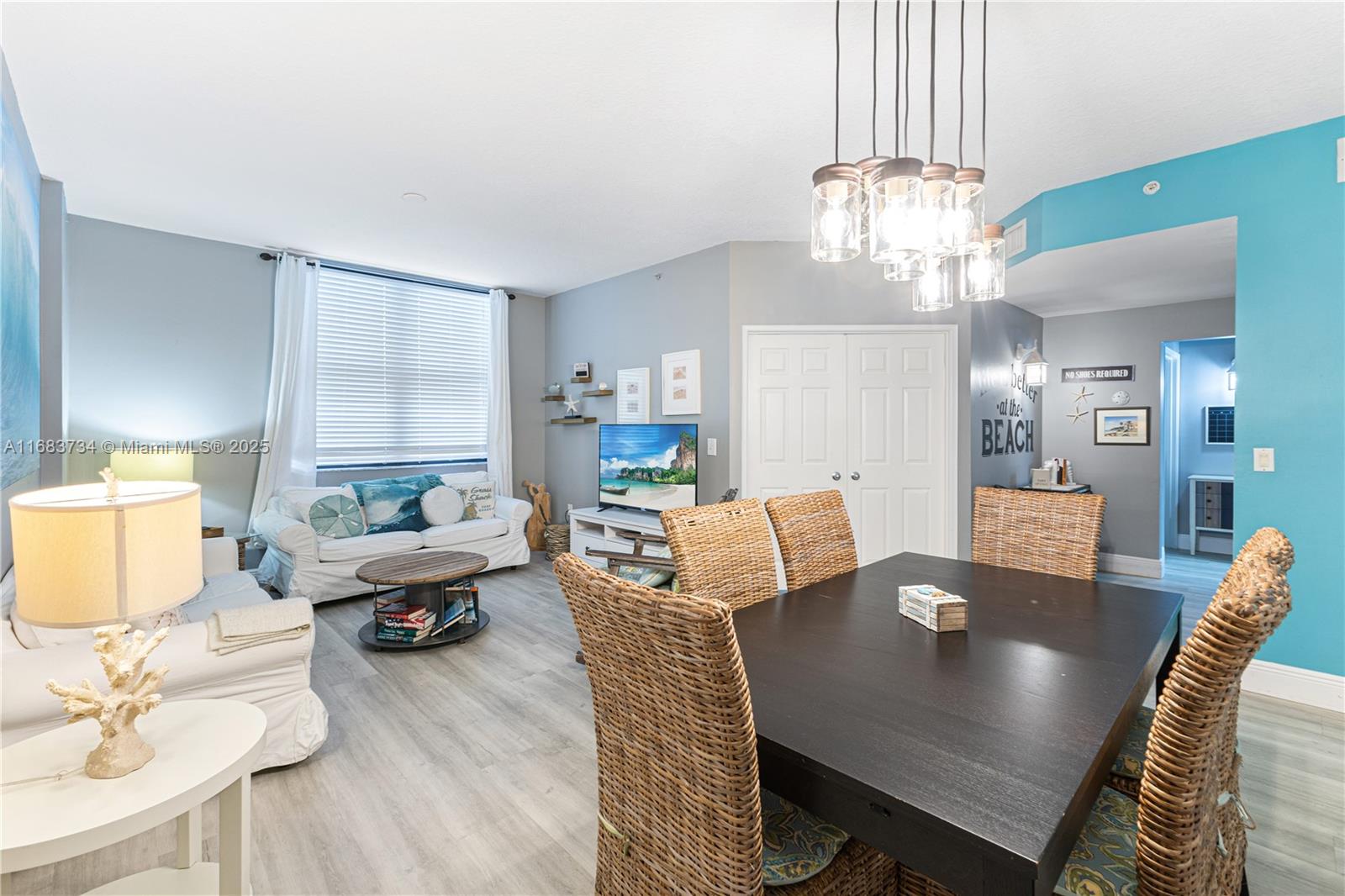 TOWER CONDO AT CITYPLACE - Residential