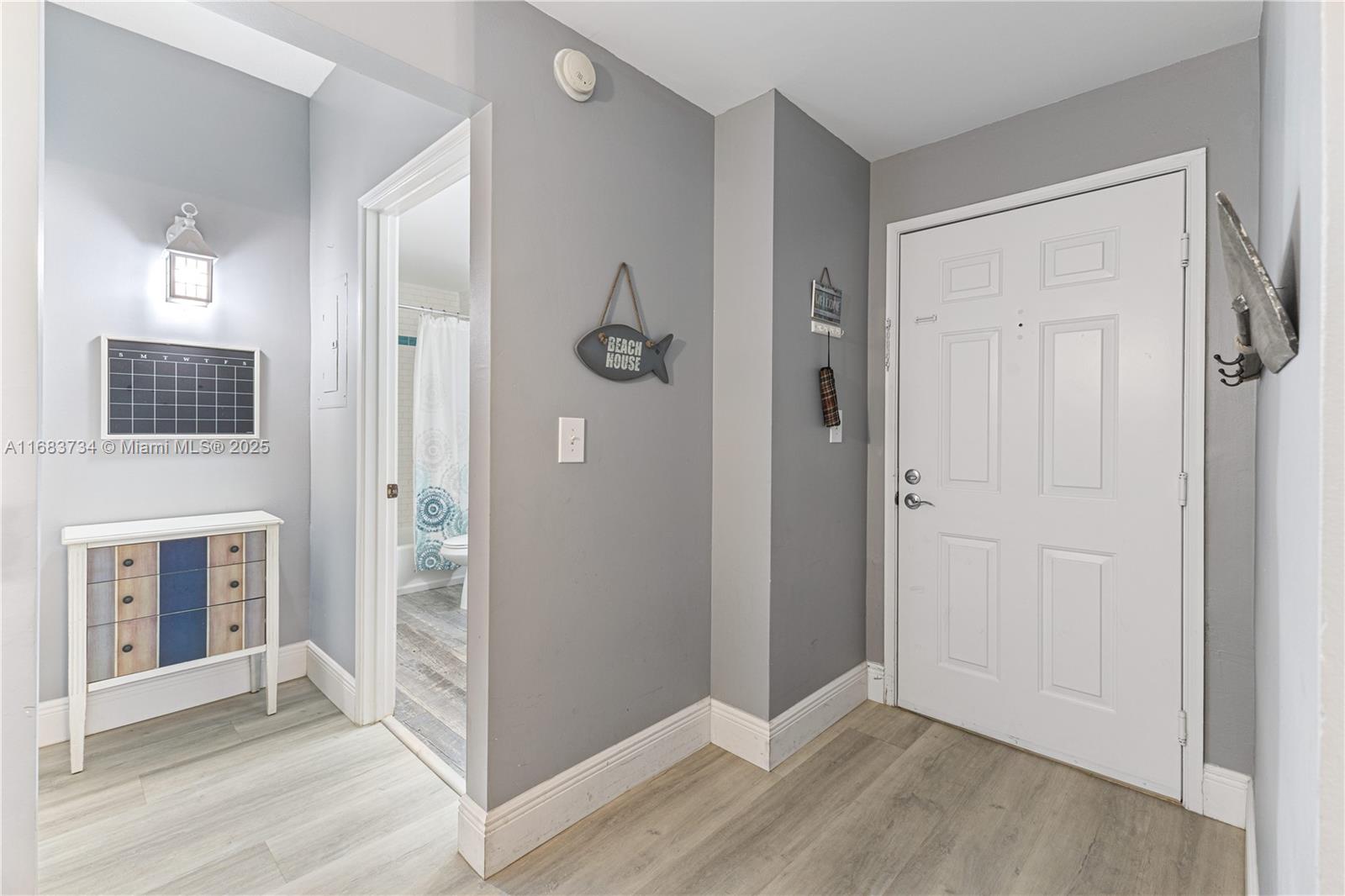 TOWER CONDO AT CITYPLACE - Residential
