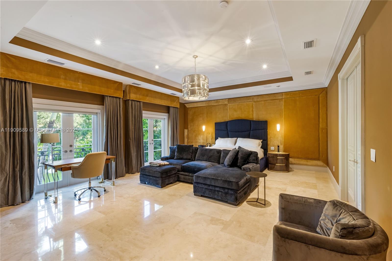 SNAPPER CREEK LAKES SUB - Residential