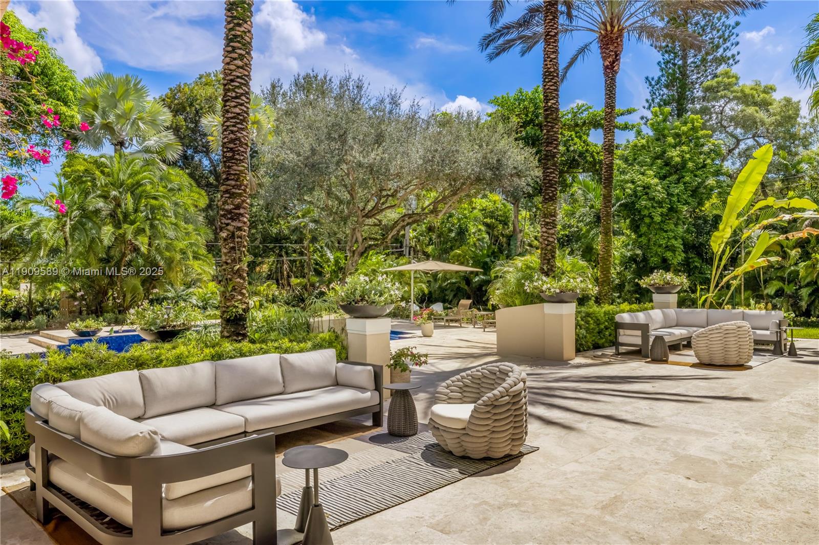 SNAPPER CREEK LAKES SUB - Residential