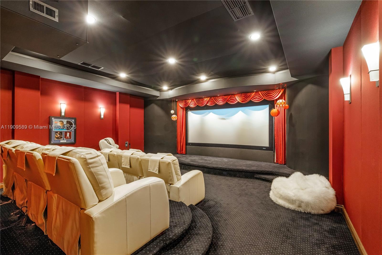 SNAPPER CREEK LAKES SUB - Residential