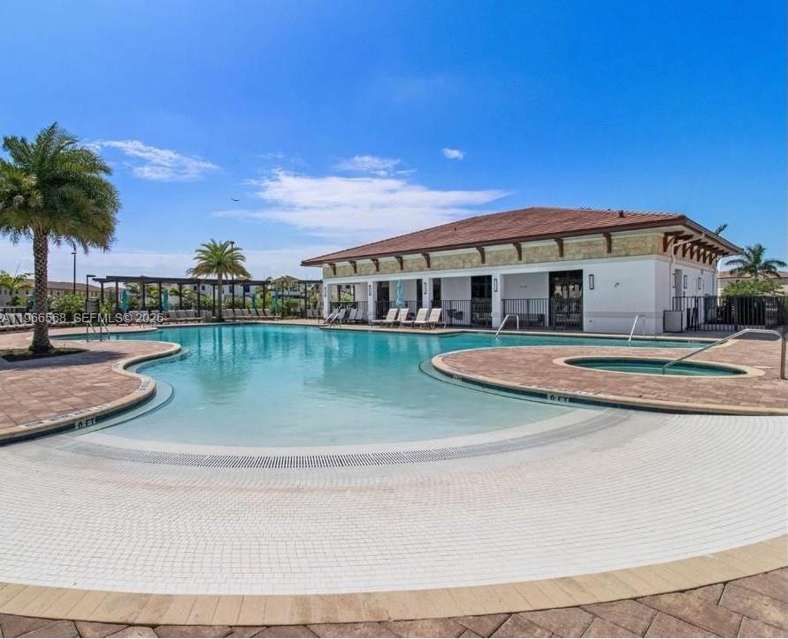 AQUABELLA NORTH REPLAT - Residential