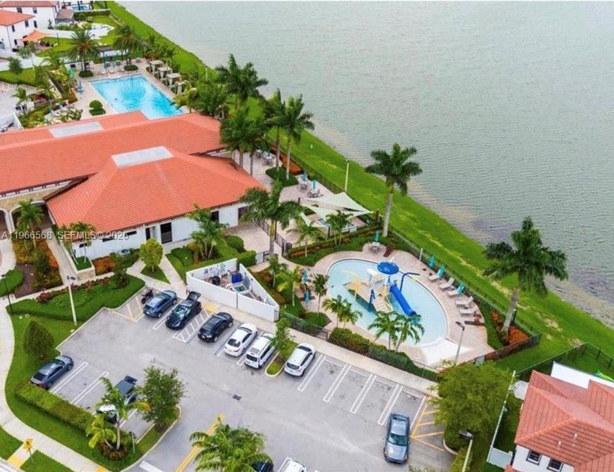 AQUABELLA NORTH REPLAT - Residential