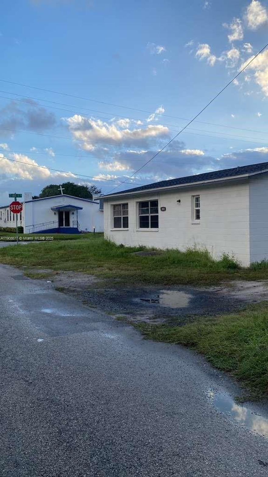 Great opportunity for the investor! Add this home to your rental portfolio. Home is currently rented, so collect rent
on the first day of ownership. Home is situated on a corner lot close to schools, beaches, and more.