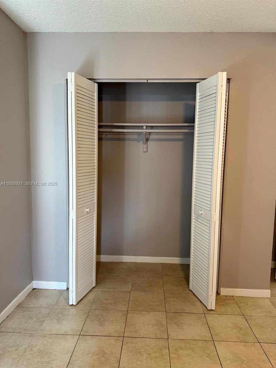 VILLAGE ON THE LAKE CONDO - Residential Lease