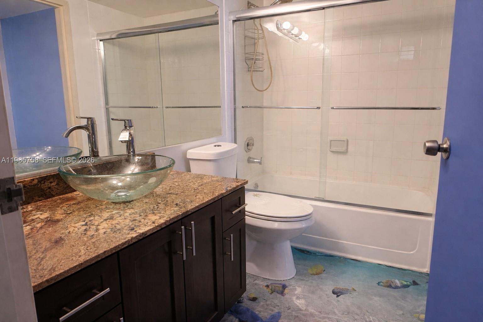 THE GRANDVIEW PALACE COND - Residential