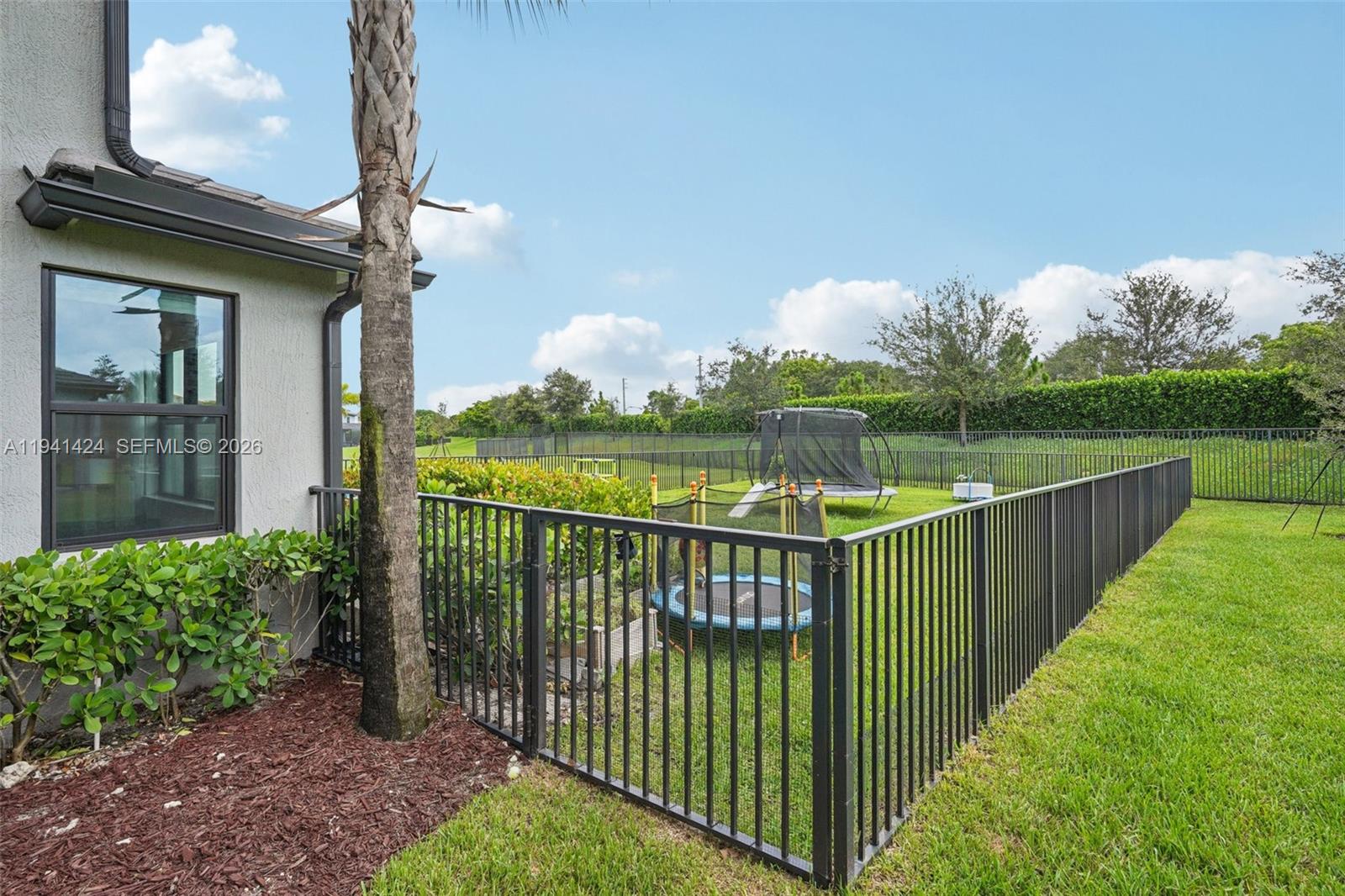 OAK TREE PROPERTY REDEVEL - Residential