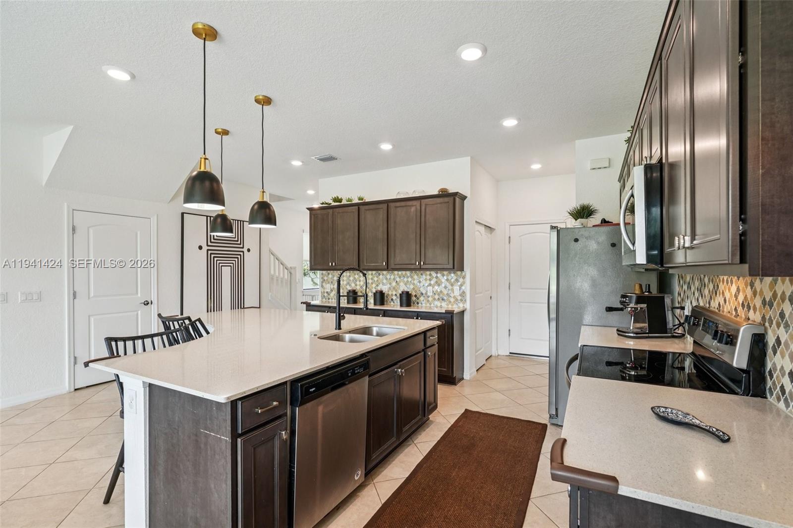 OAK TREE PROPERTY REDEVEL - Residential