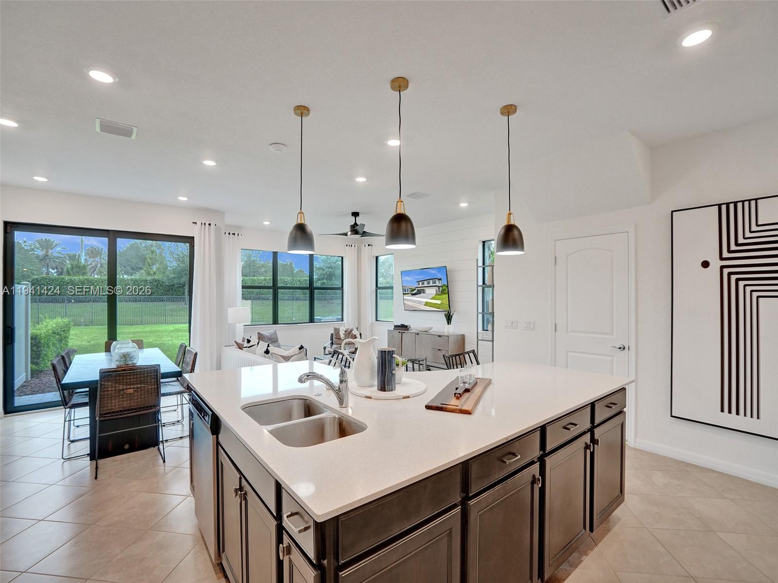 OAK TREE PROPERTY REDEVEL - Residential