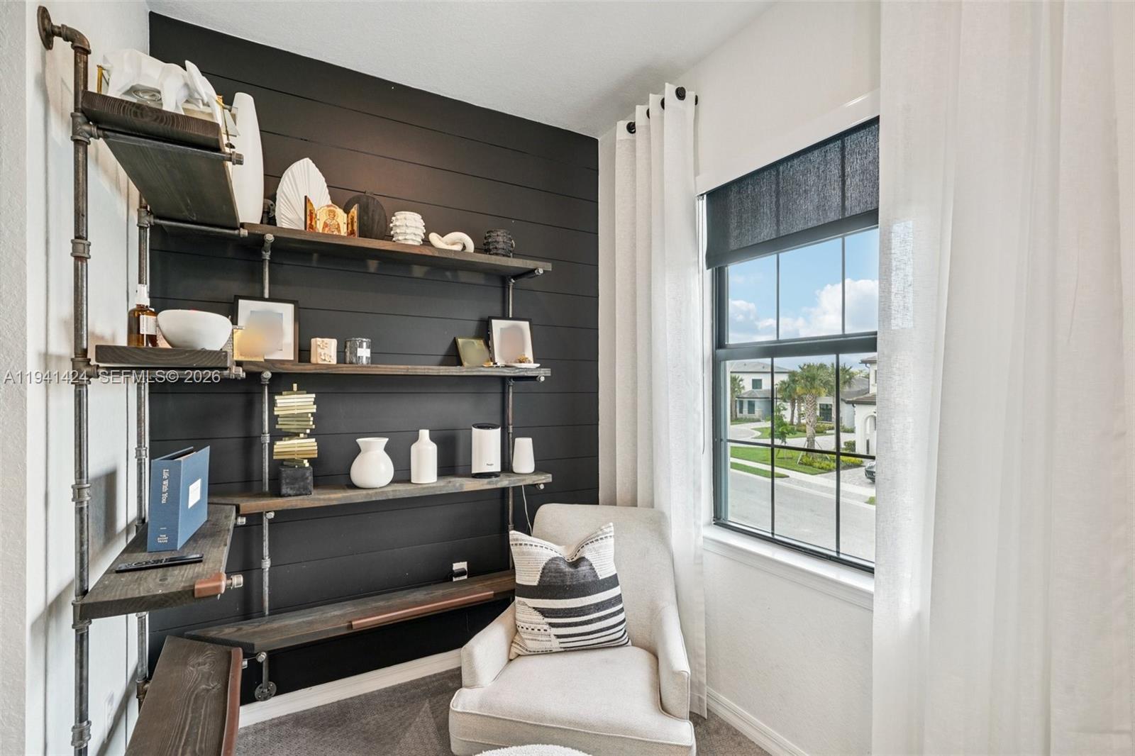 OAK TREE PROPERTY REDEVEL - Residential