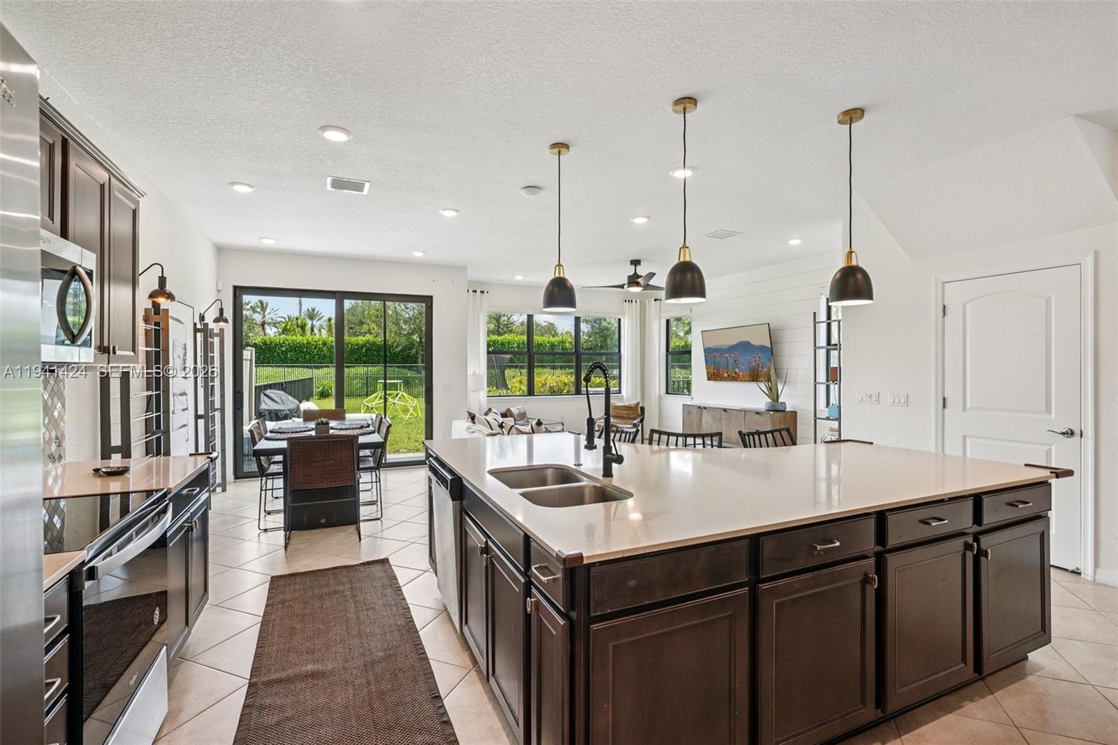 OAK TREE PROPERTY REDEVEL - Residential