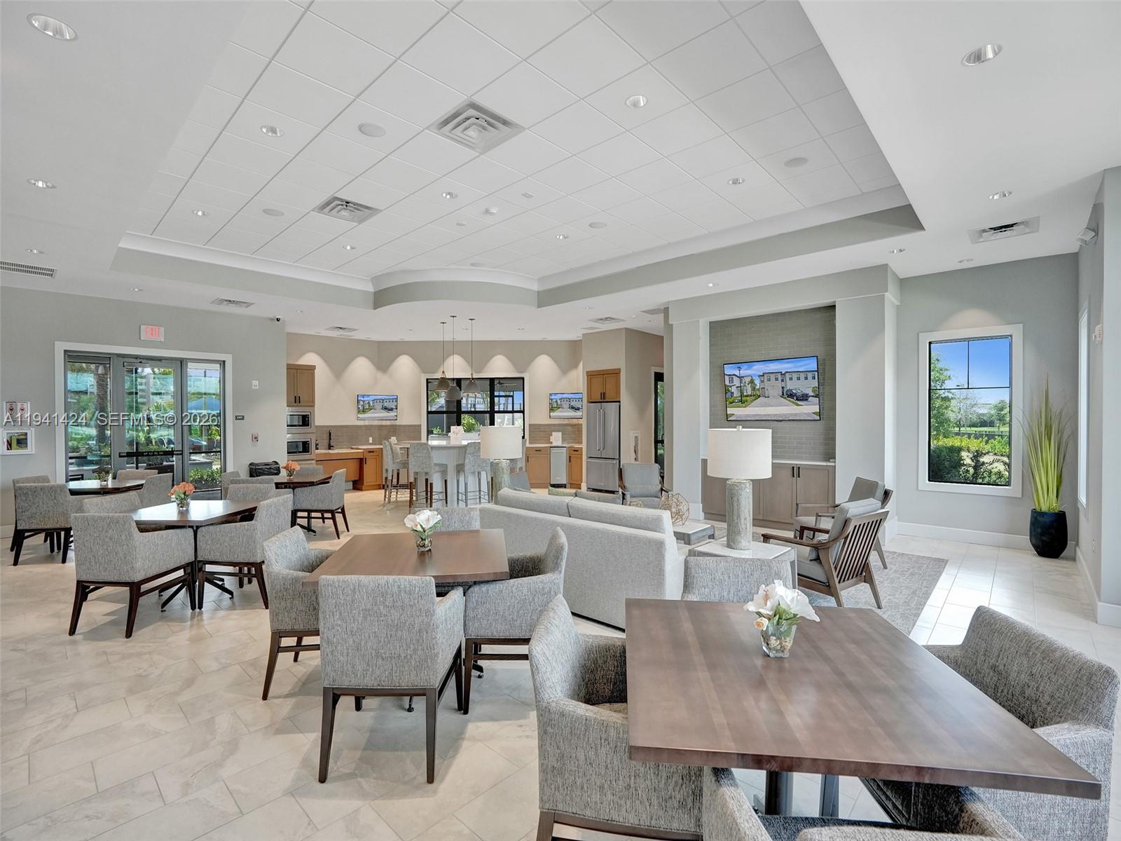 OAK TREE PROPERTY REDEVEL - Residential