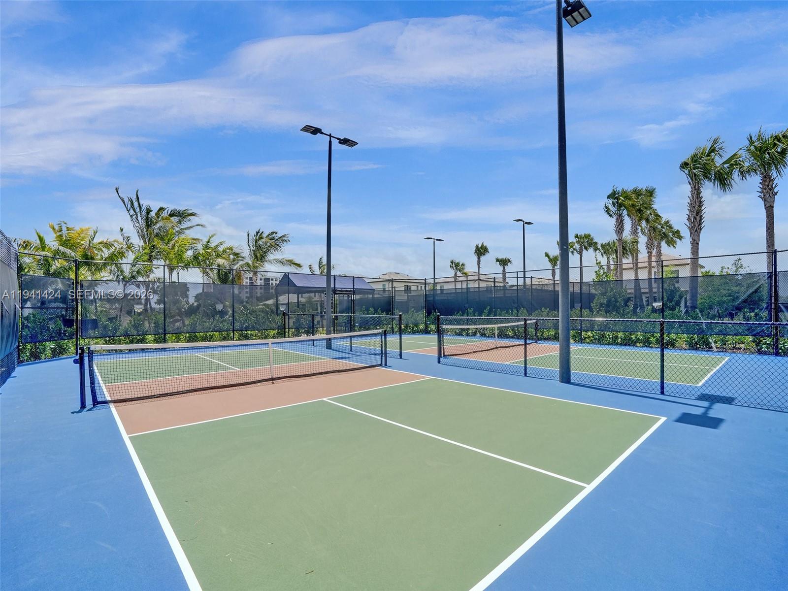 OAK TREE PROPERTY REDEVEL - Residential