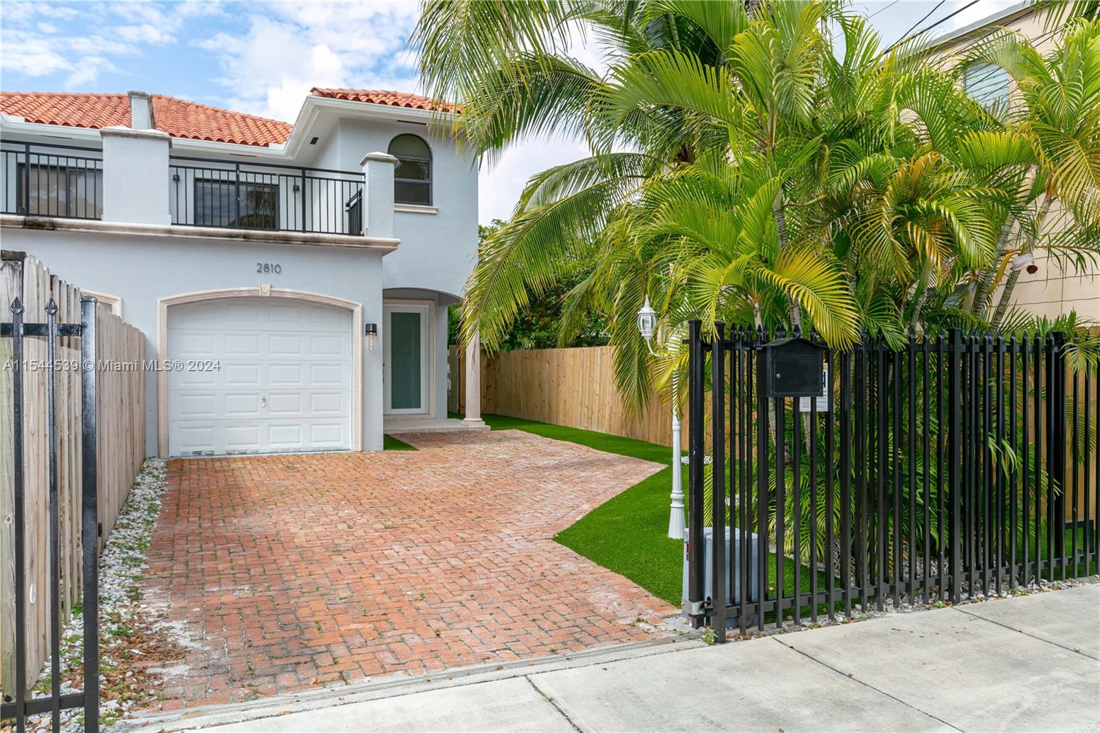 Property for Sale at 2810 Sw 37th Court Ct 2810, Miami, Broward County, Florida - Bedrooms: 3 
Bathrooms: 3  - $1,245,000