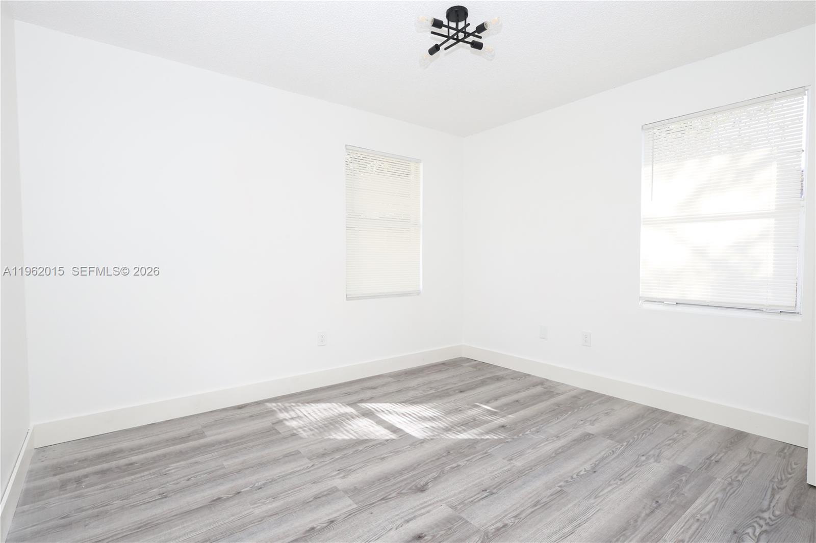 JORDAN COMMONS - Residential