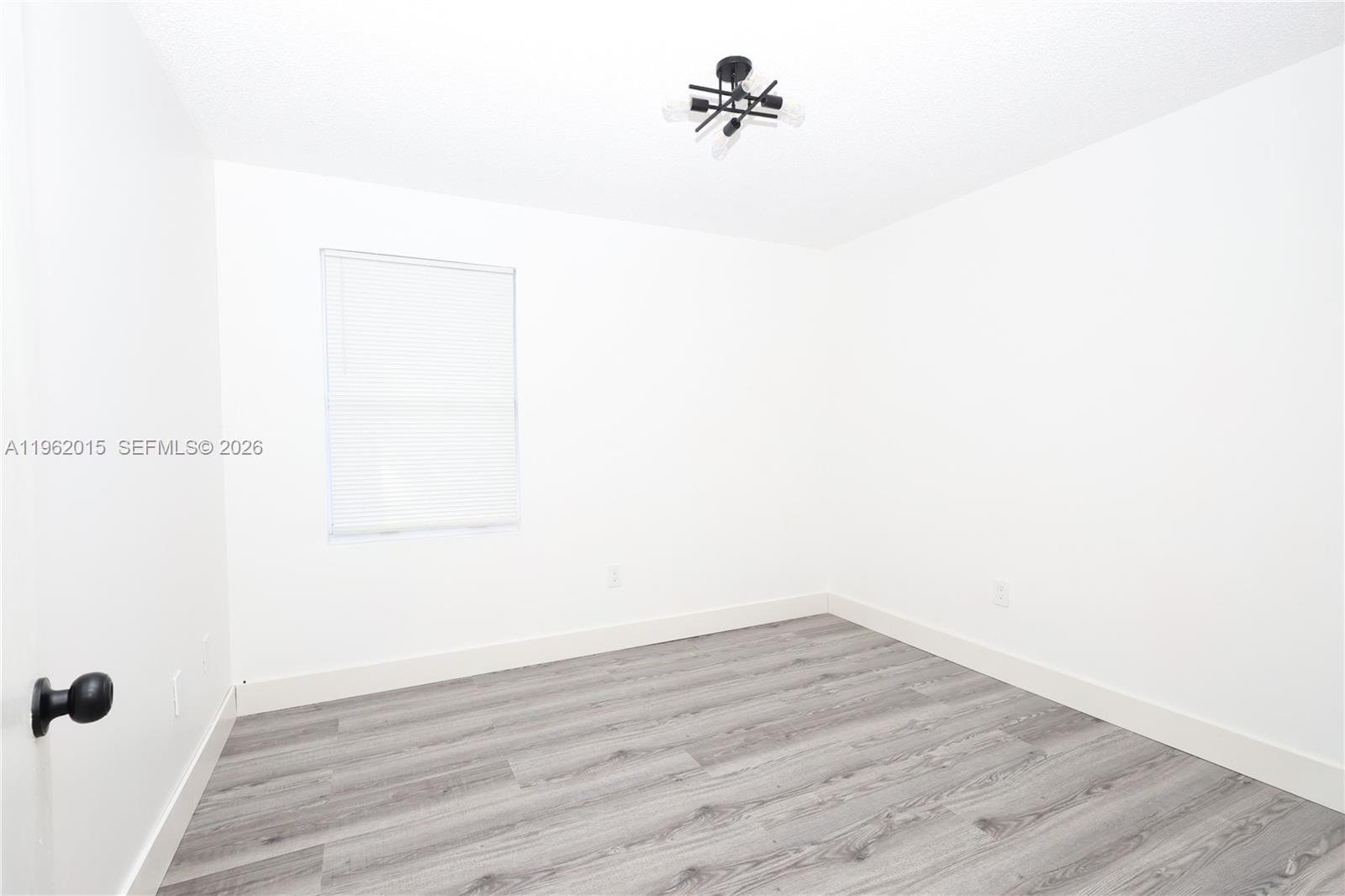 JORDAN COMMONS - Residential