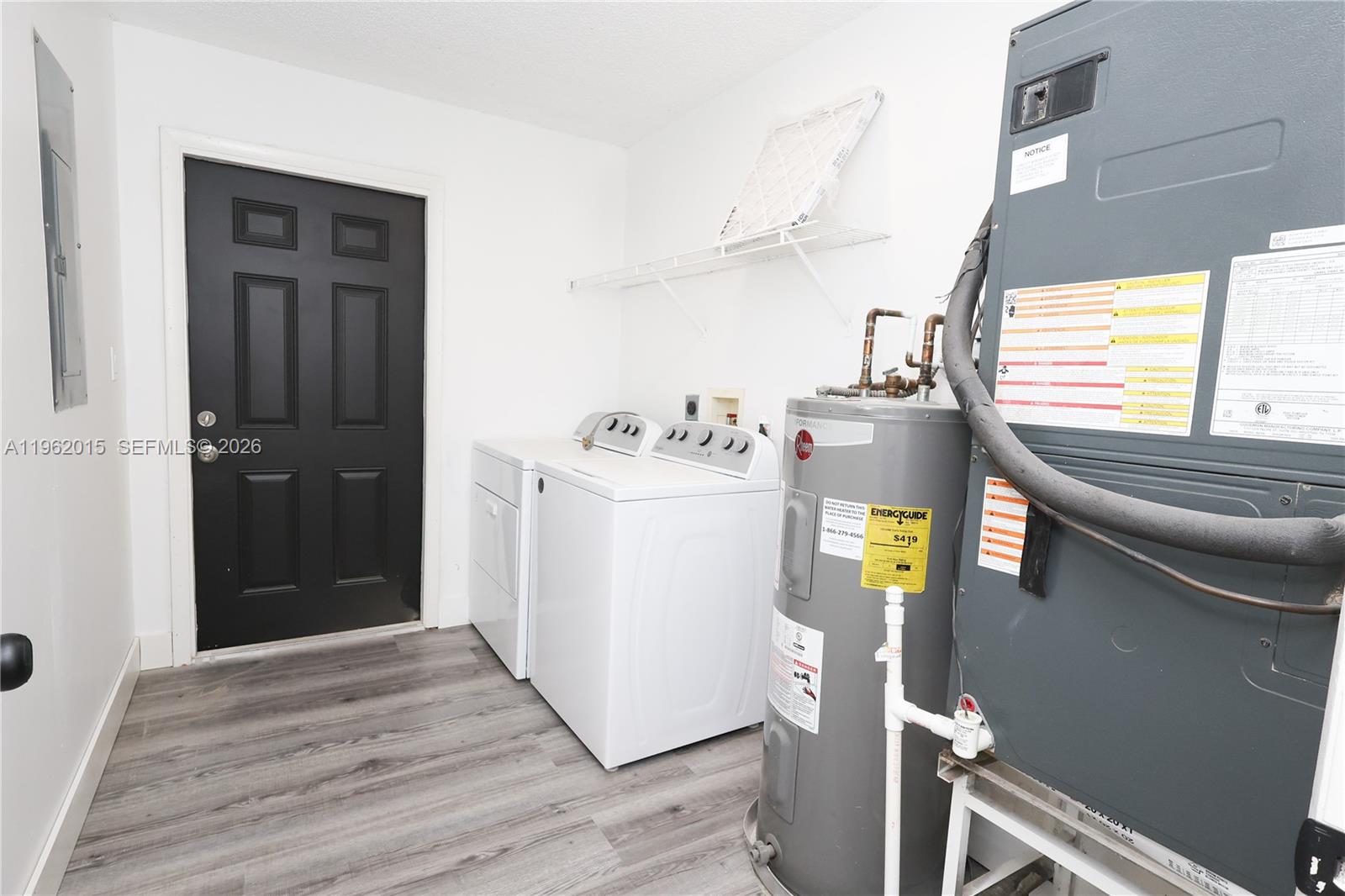 JORDAN COMMONS - Residential