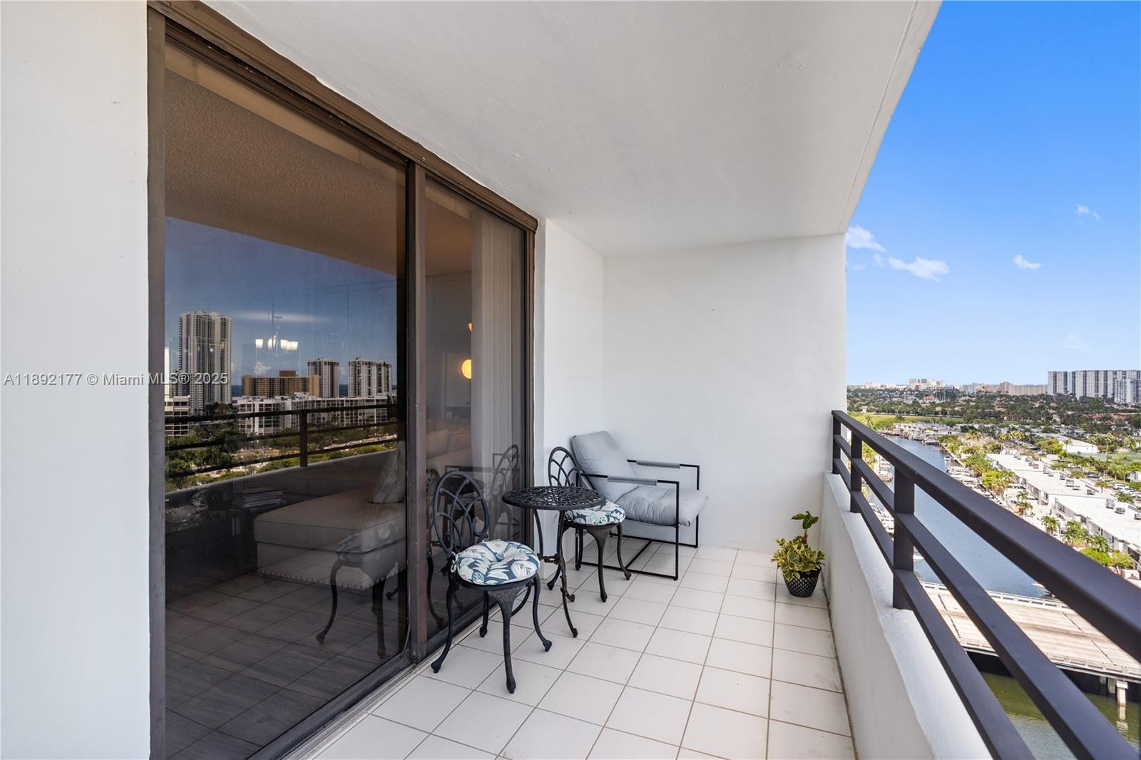 OLYMPUS CONDO PHASE - Residential