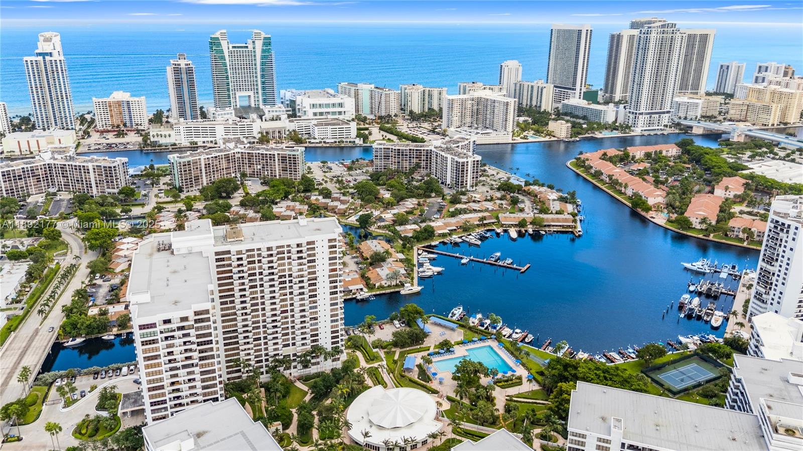 OLYMPUS CONDO PHASE - Residential