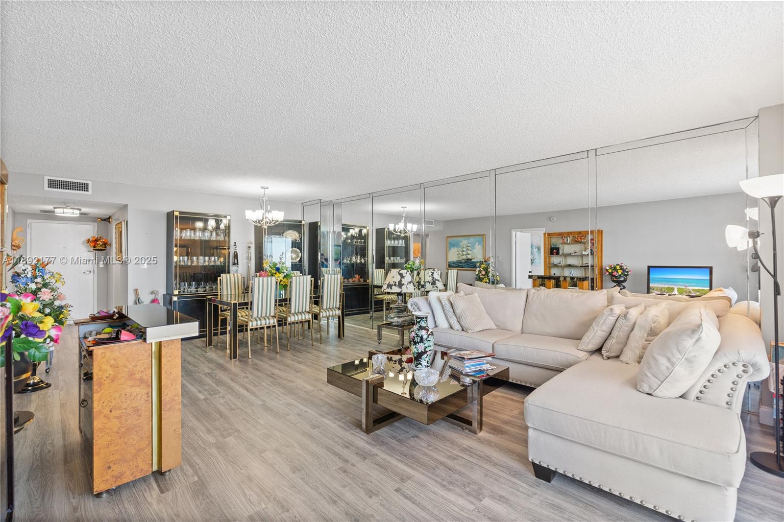 OLYMPUS CONDO PHASE - Residential