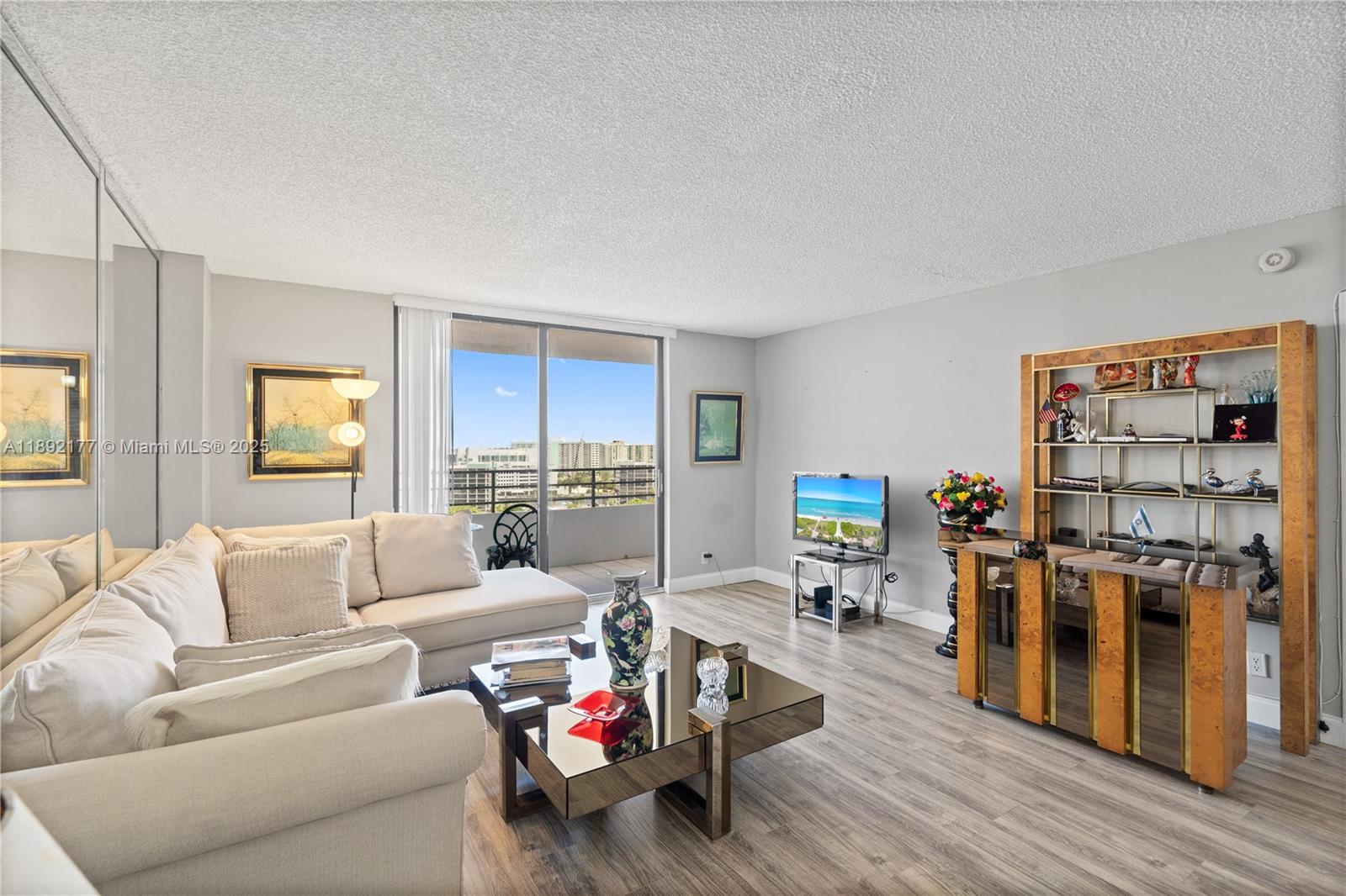 OLYMPUS CONDO PHASE - Residential