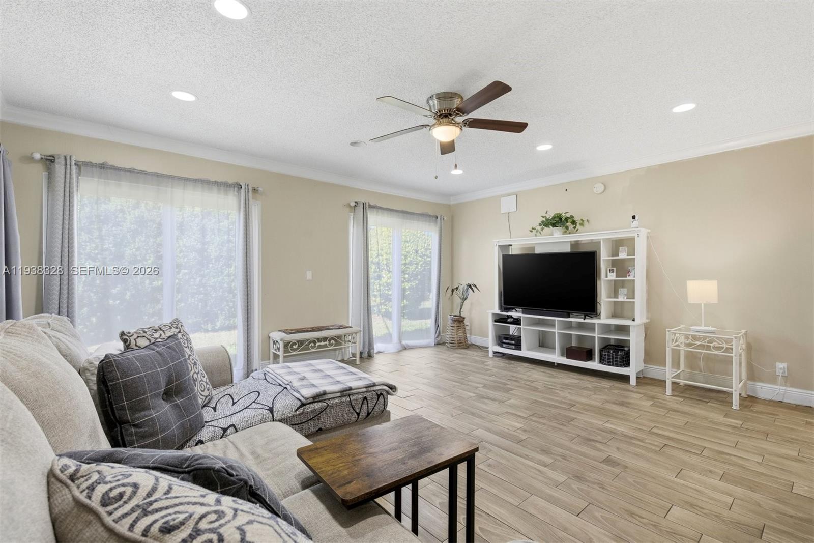 MAINLANDS OF TAMARAC LAKE - Residential