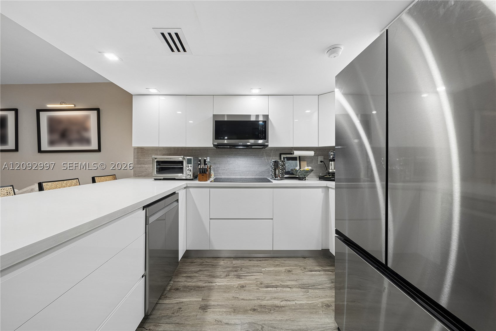 14601 N Kendall Dr 206K