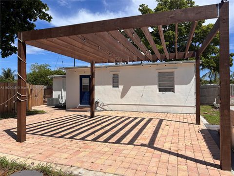 Photo of 5301 NE 17th Ave, Pompano Beach, FL 33064 (MLS # A11835656)