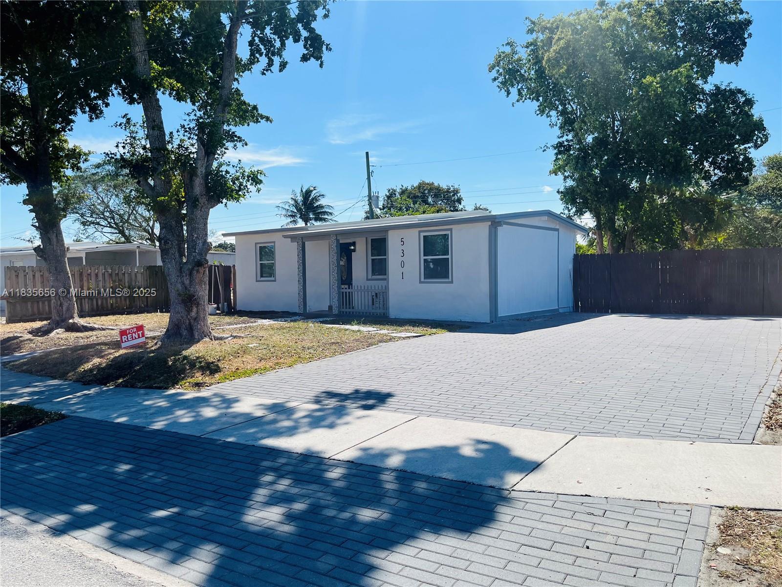 POMPANO BEACH HIGHLANDS 2 - Residential