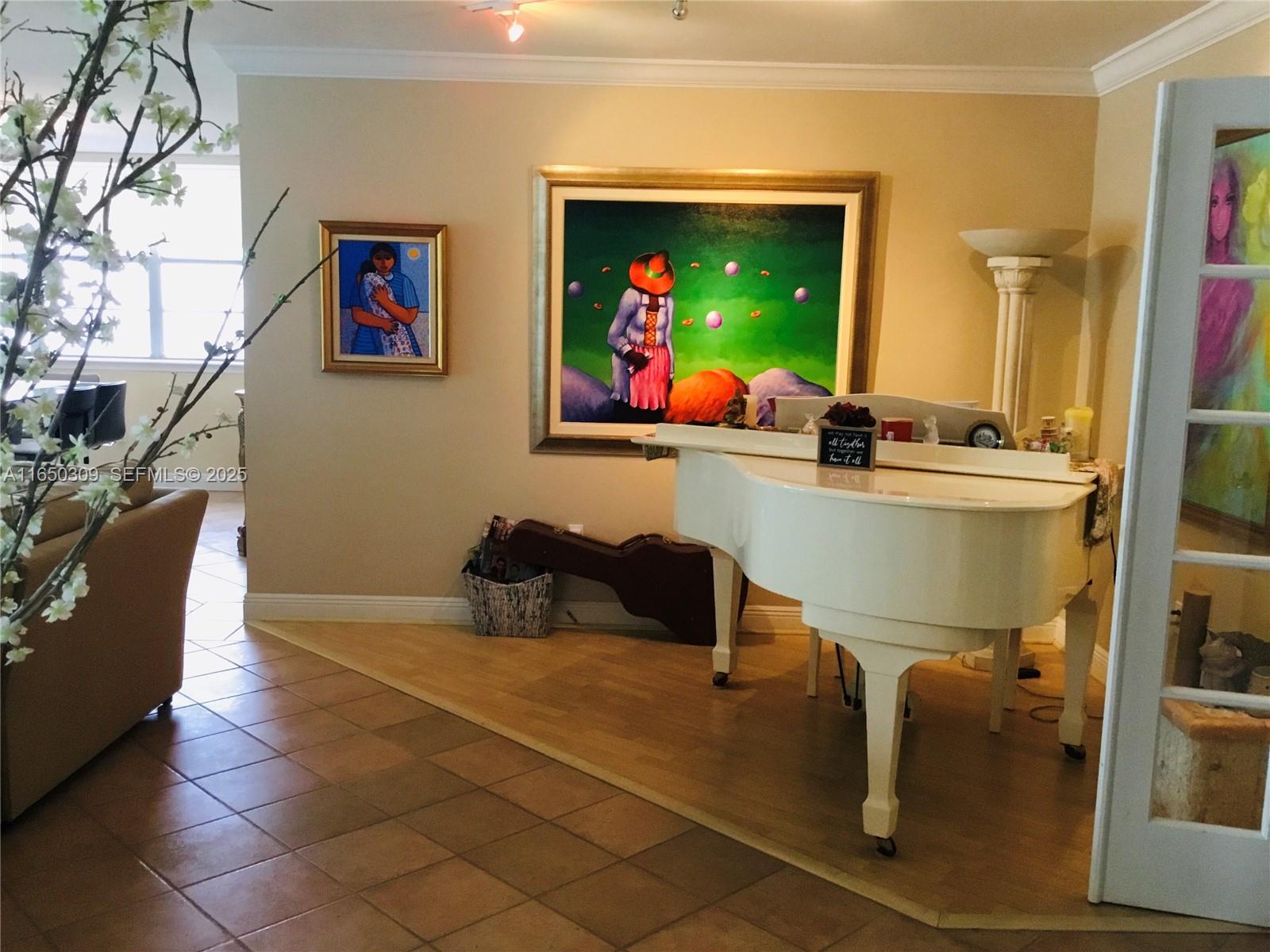 CORINTHIAN CONDO - Residential