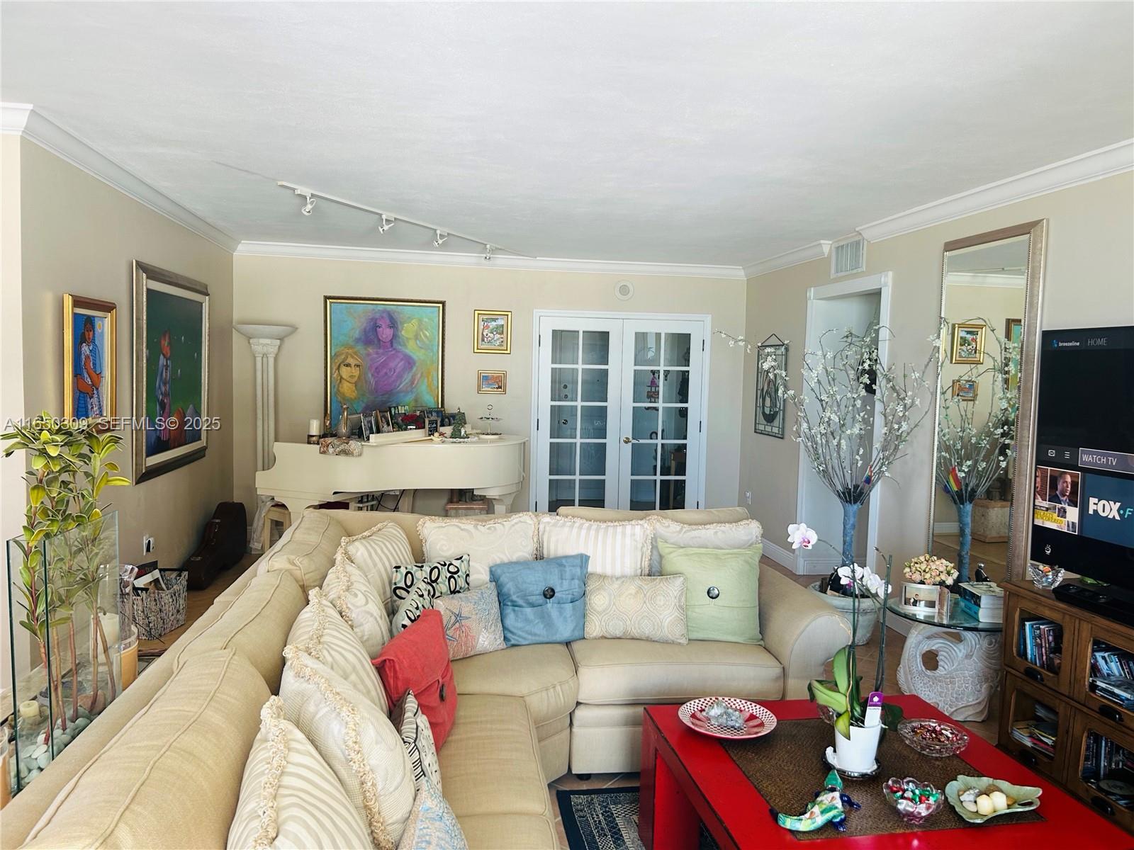 CORINTHIAN CONDO - Residential