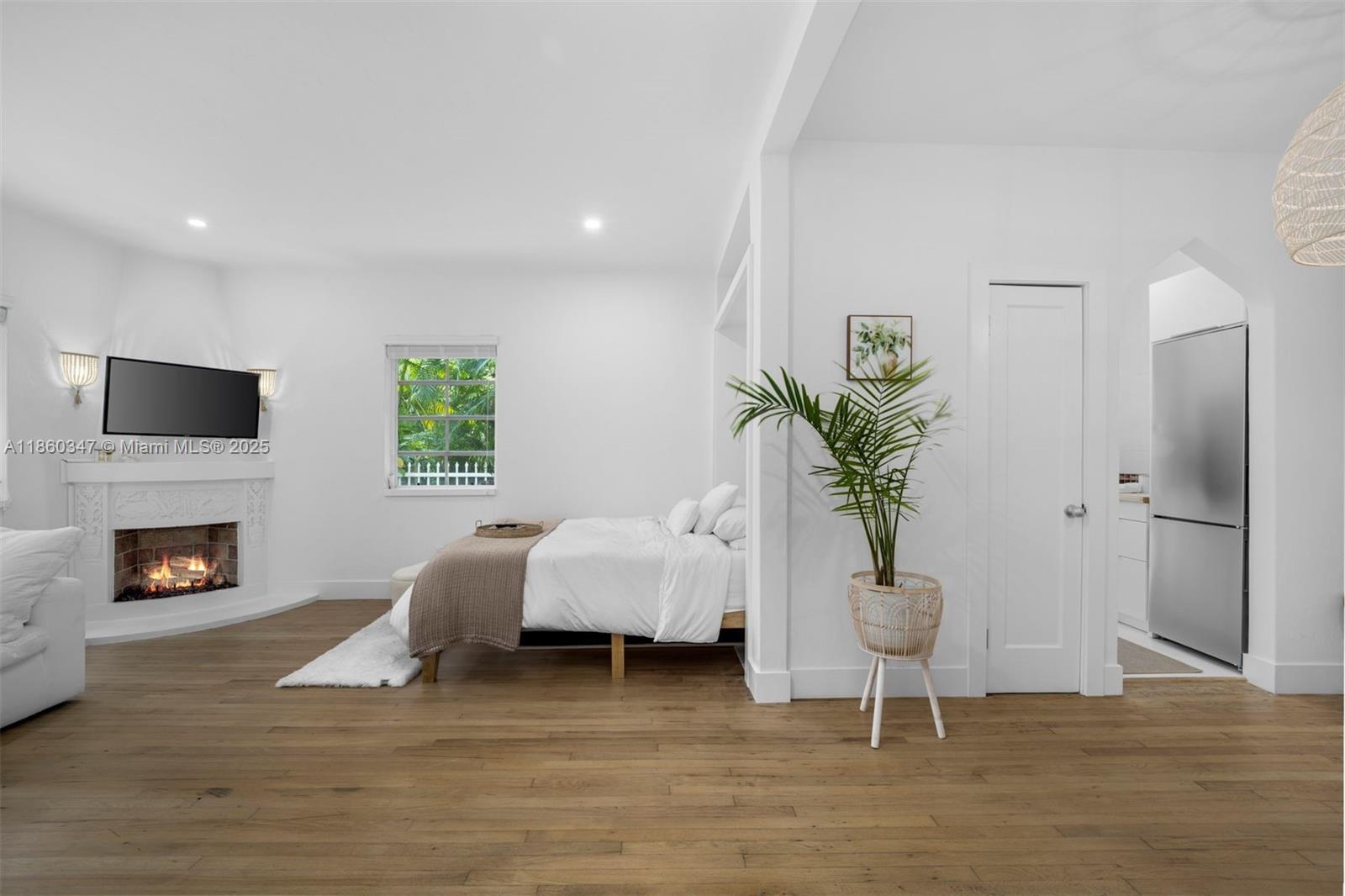 750 Espanola Way 6