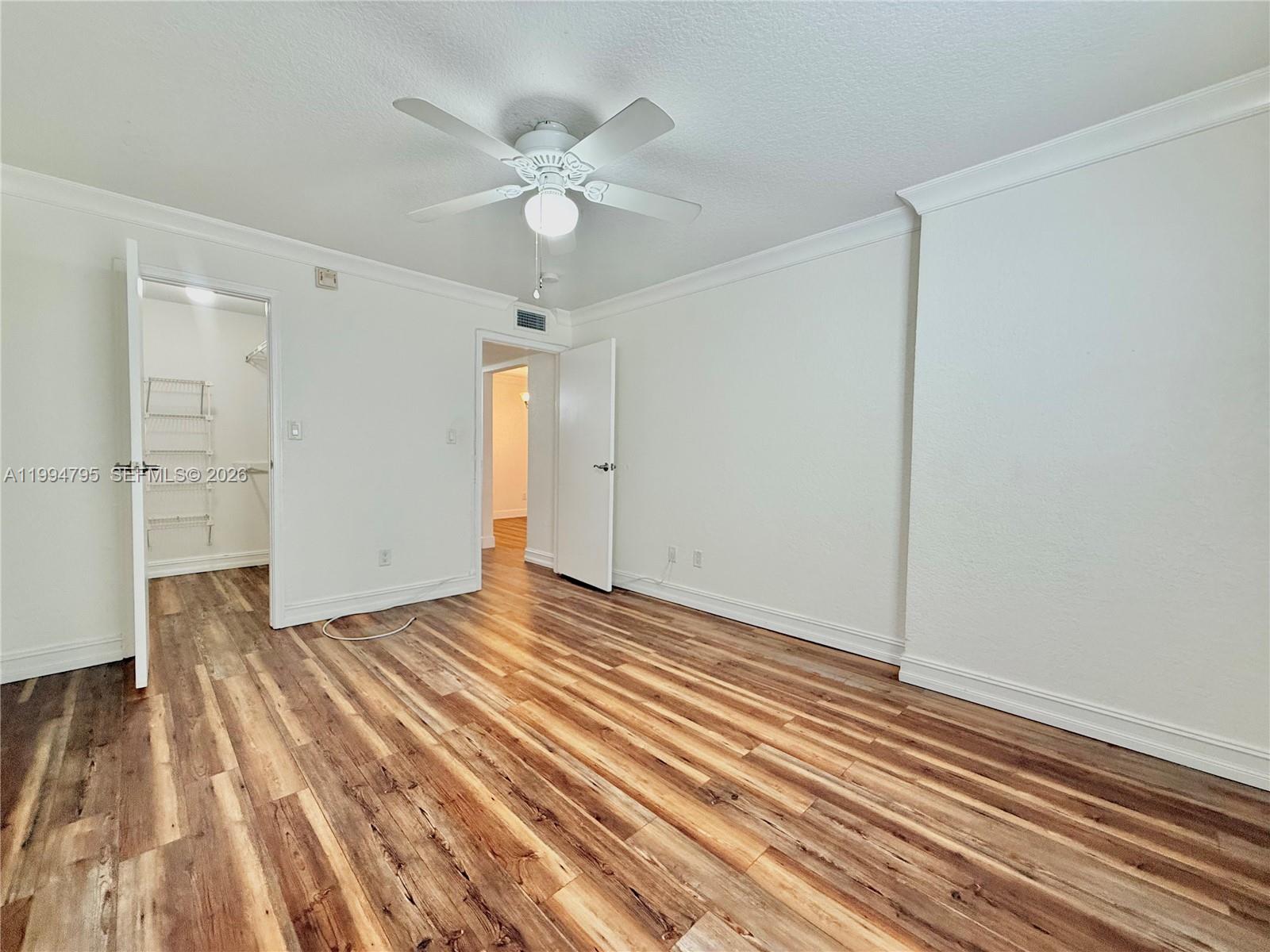 SAVANNAH AT RIVERSIDE CON - Residential