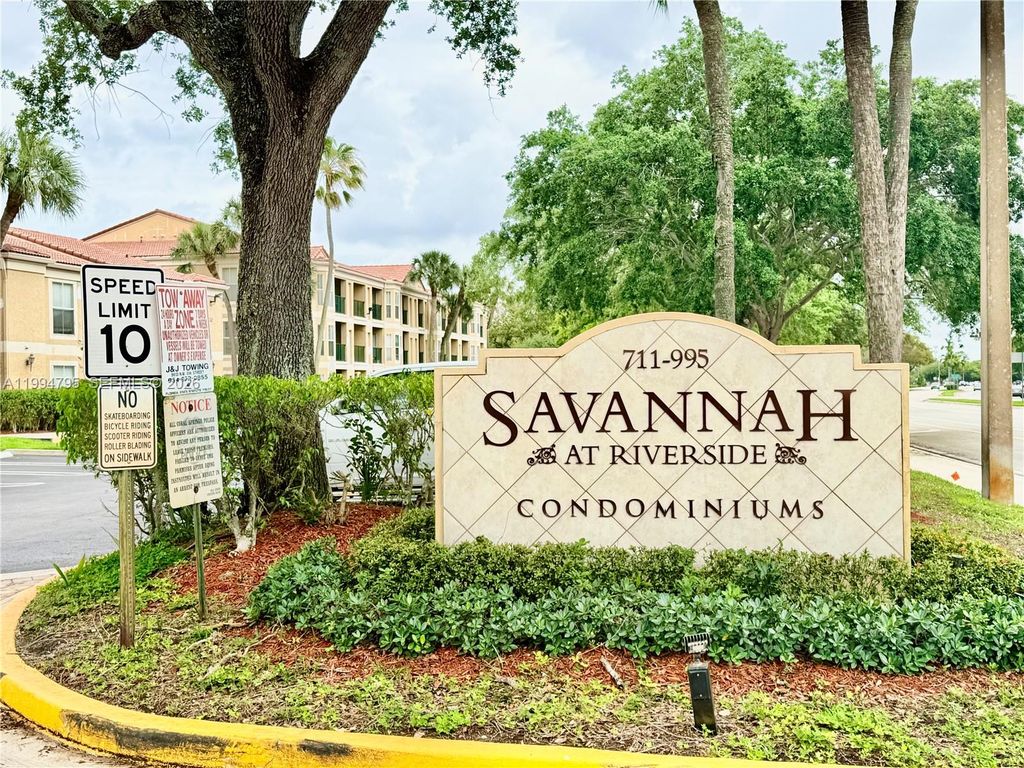 Photo of 733 Riverside Dr #1215, Coral Springs, FL 33071 (MLS # A11994795)