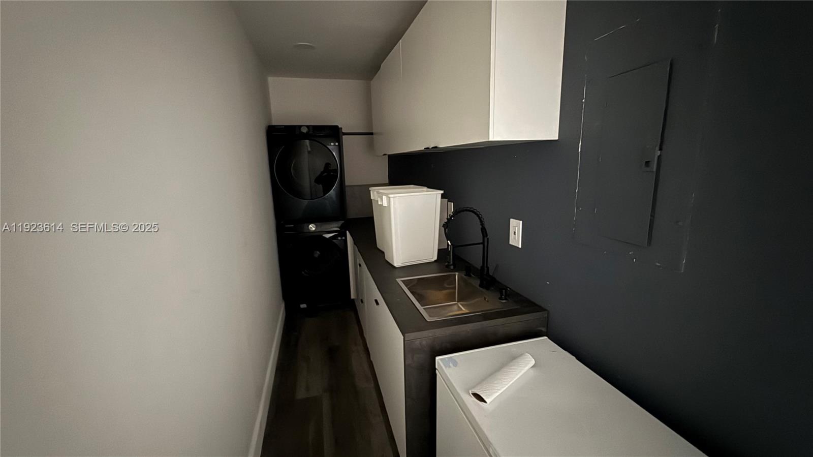 WEITZER SUB 1 - Residential Lease