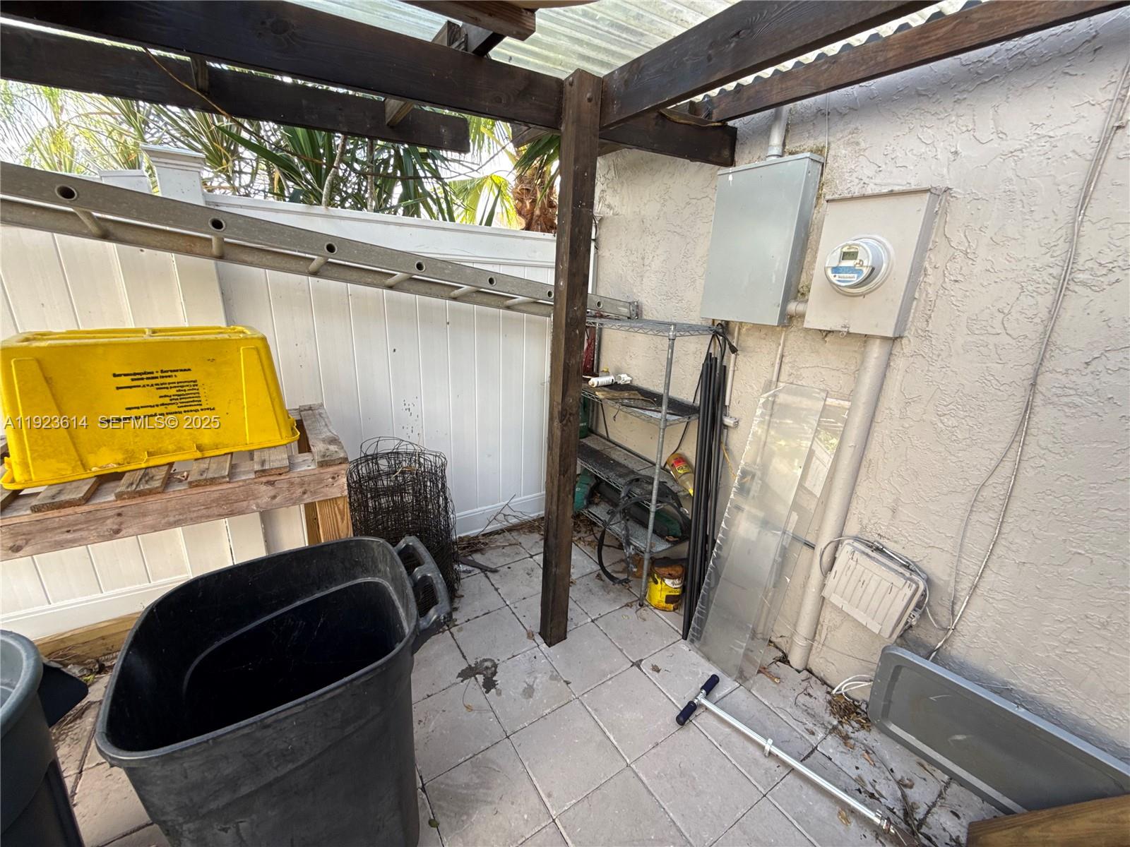 WEITZER SUB 1 - Residential Lease