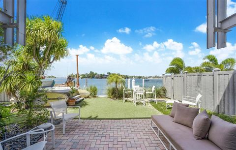405 N Hibiscus Dr 110 Miami Beach FL 33139