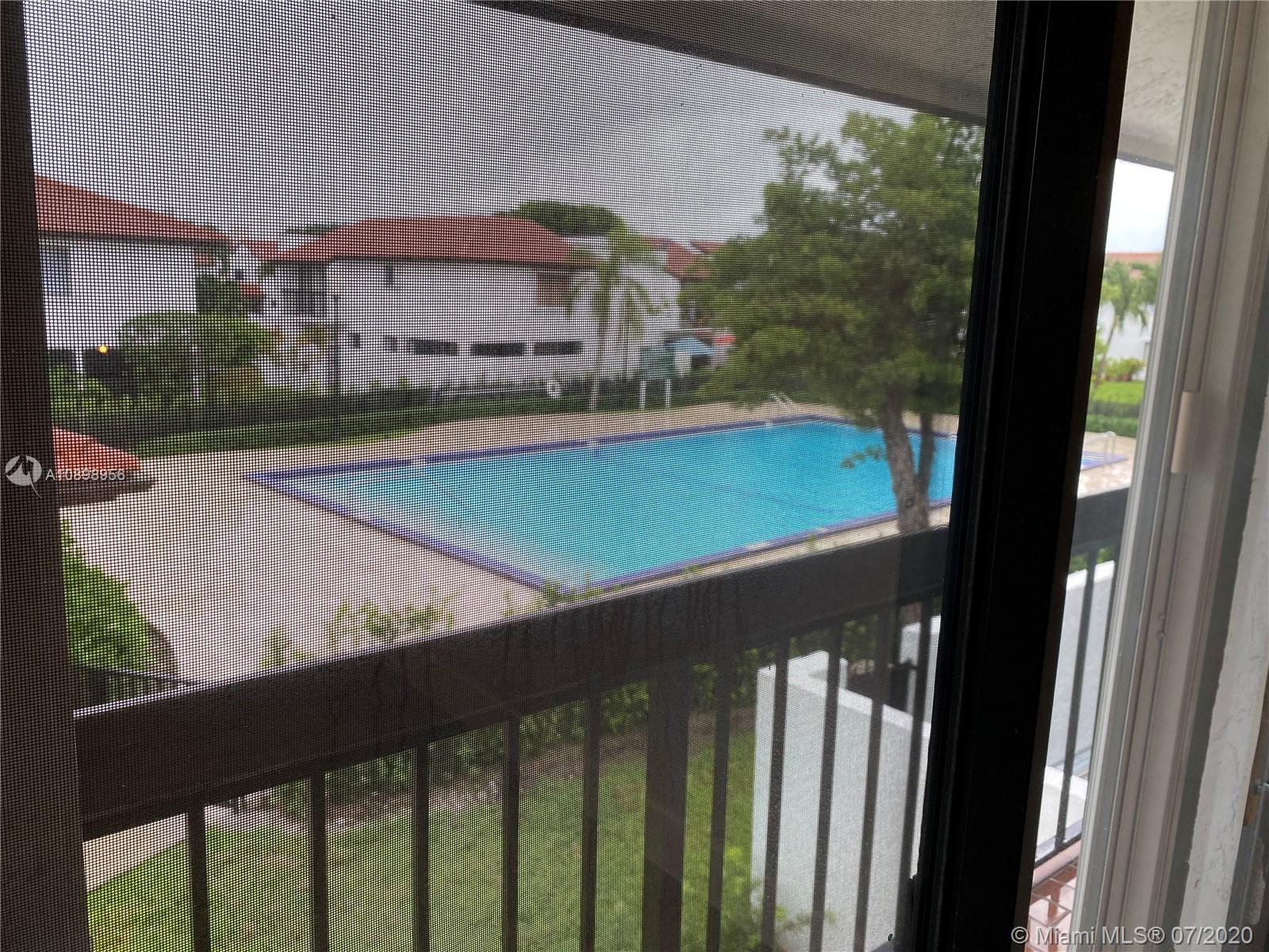 VILLA VENEZIA CONDO PH VI - Residential