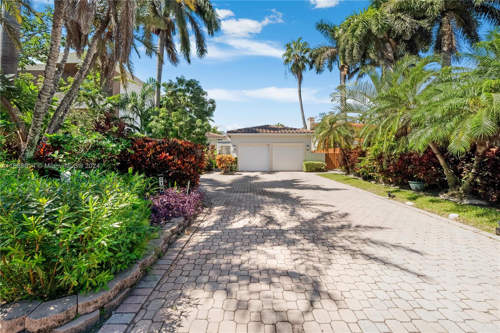 RIVO ALTO AMD - Residential