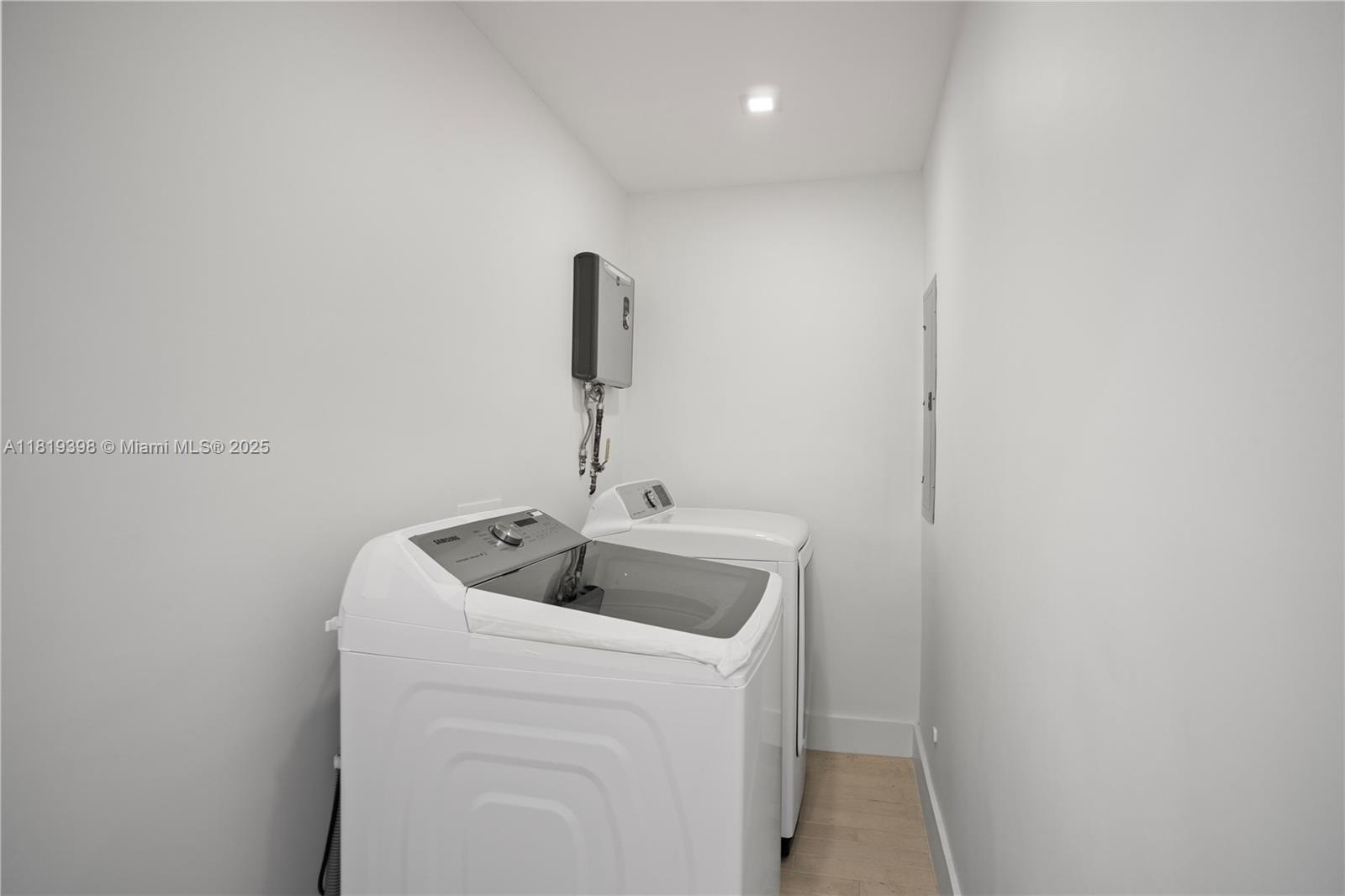 NORWOOD HGTS 2ND ADDN - Residential