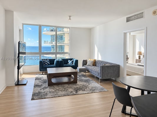 300 S BISCAYNE BLVD APT T-1606, MIAMI, FL 33131 - Image bc9493f4ecc5311b86b6a28b23447bcc/3507464320