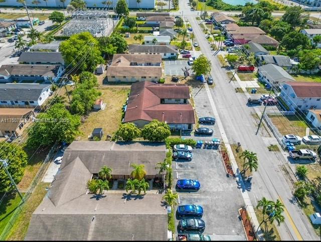 View photos, virtual tours, details... 4141 SW 20th St 1-5