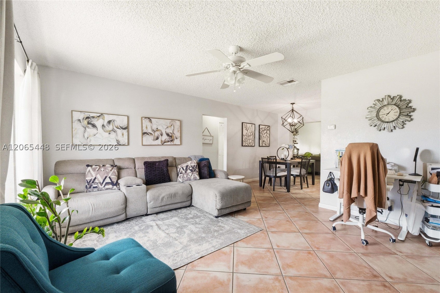 4916 NW 55th Ct