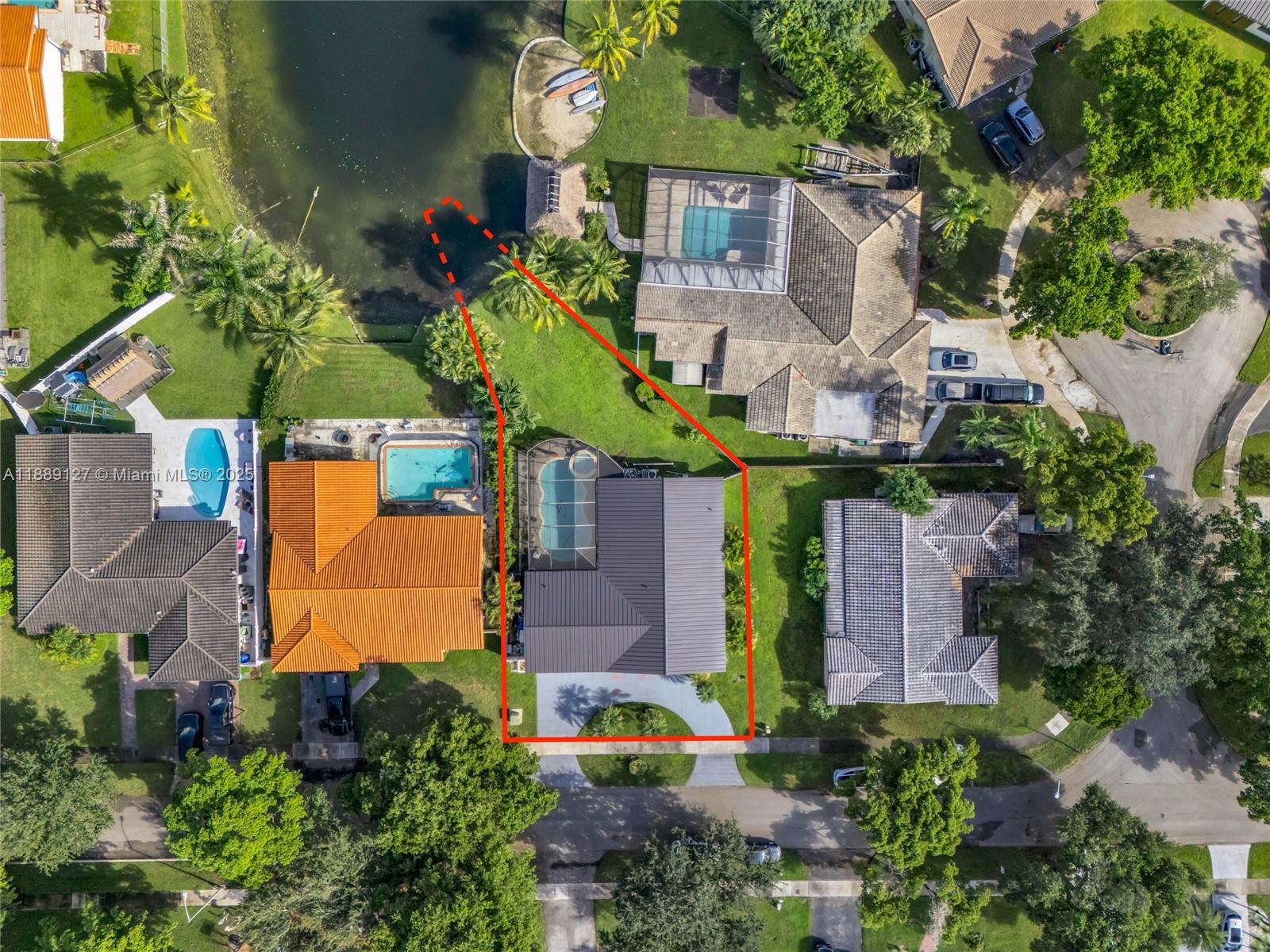 MIAMI LAKES SEC 6 - Residential