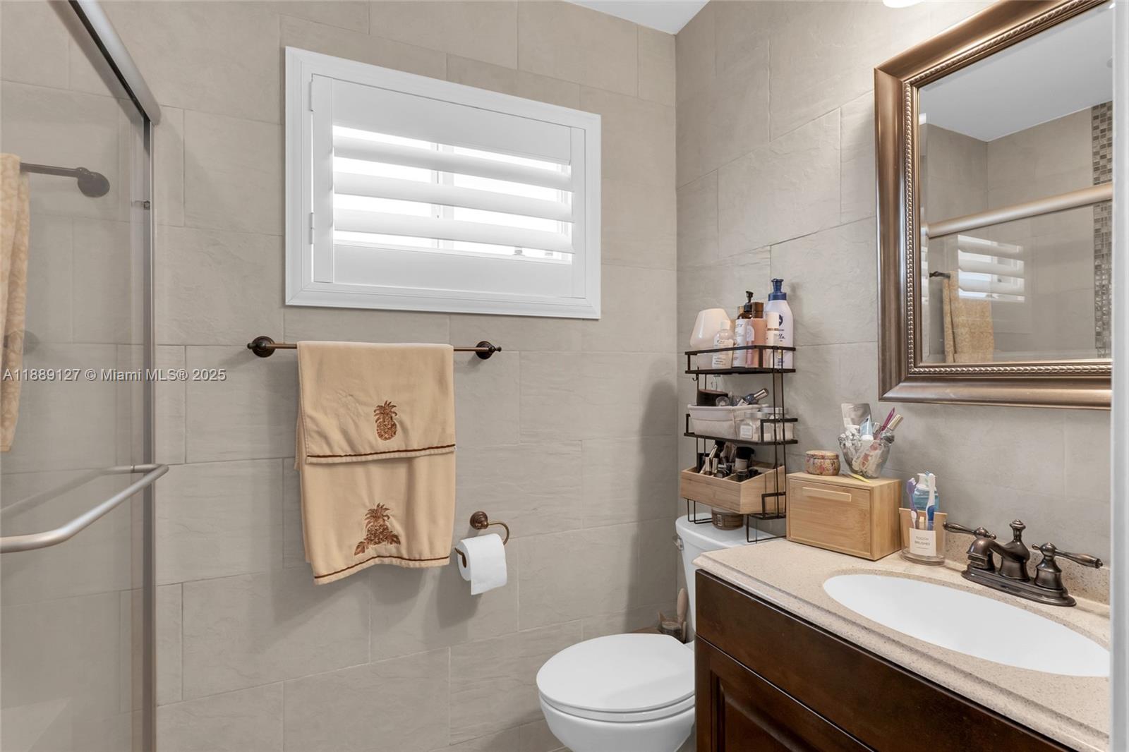 MIAMI LAKES SEC 6 - Residential