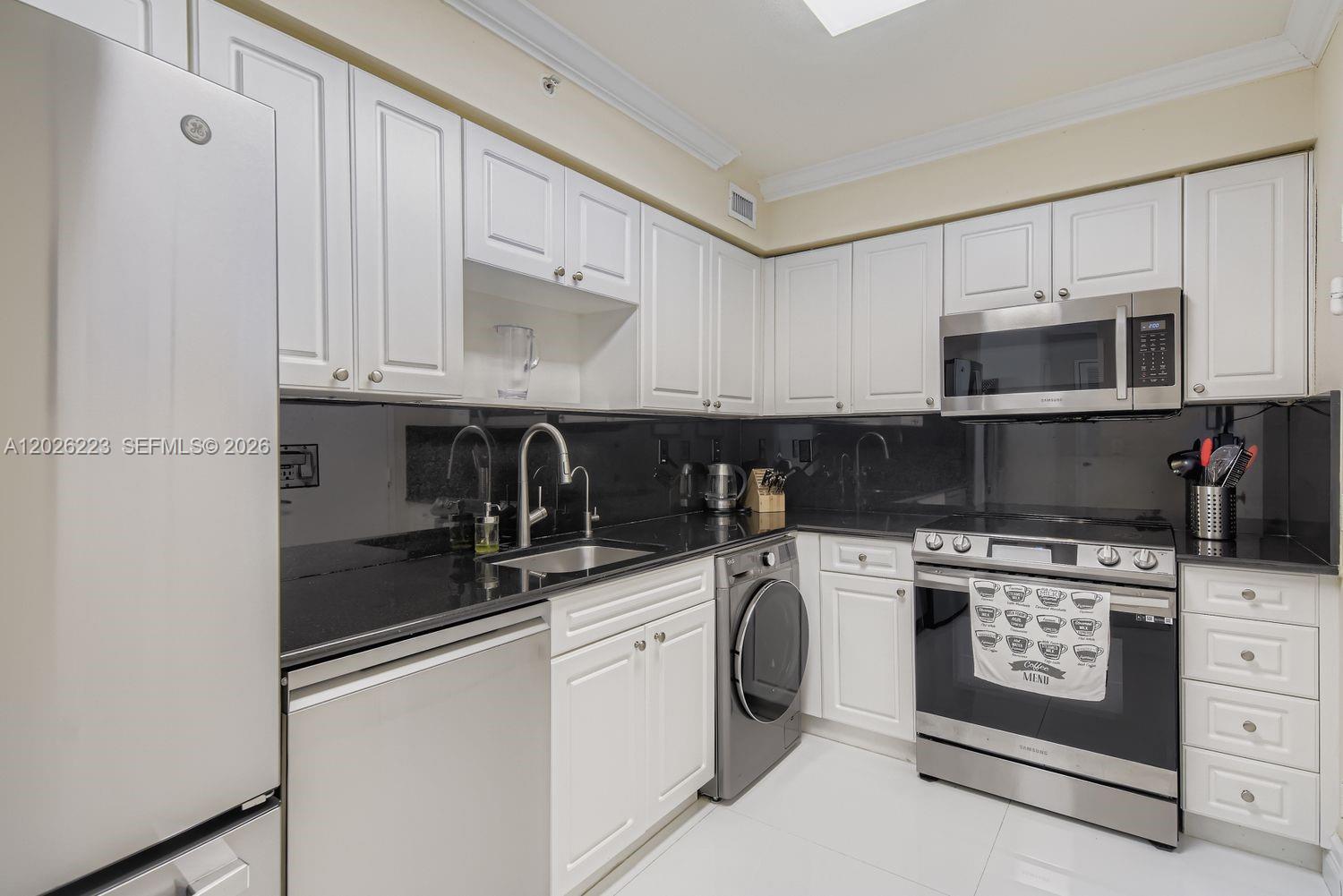 2501 S Ocean Dr 1639 (AVAILABLE JULY)