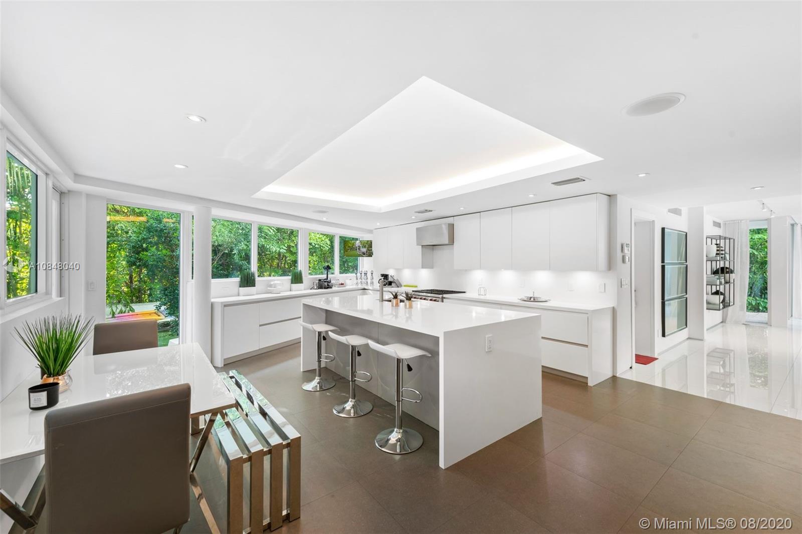 GOLDEN BEACH SEC B - Residential