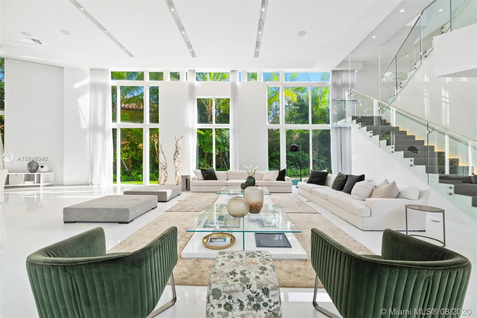 GOLDEN BEACH SEC B - Residential