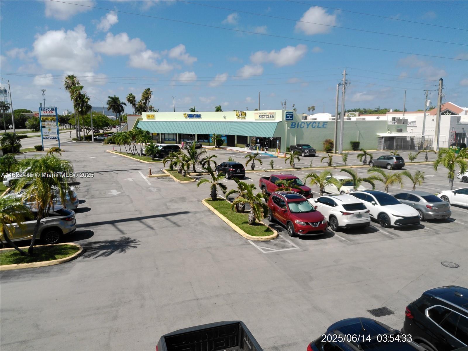 13829 S Dixie Hwy
